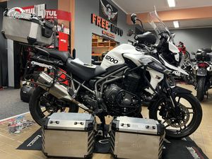 TRIUMPH TIGER 1200 XRT