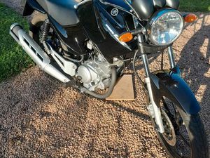 YAMAHA YBR125ED – ÉTAT NEUF, SEULEMENT 354 KM