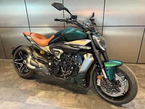 DUCATI XDIAVEL V4
