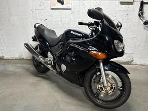 ② SUZUKI GSX-F 750