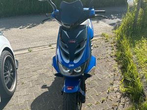 APRILIA SR50 D TECH ROLLER