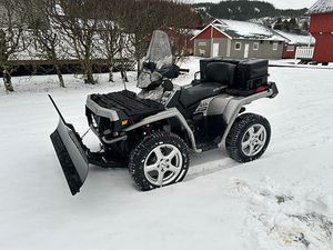 POLARIS SPORTSMAN 800 MED SKJÆR OG 2 SETT HJUL