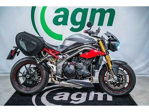 TRIUMPH SPEED TRIPLE 1050R MED SIDEVESKER - STORSERVICE OG NYE BREMSESKIVER