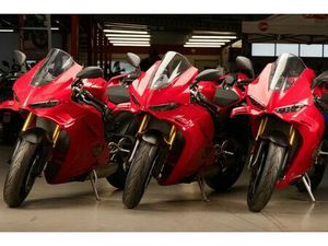 DUCATI PANIGALE V4S