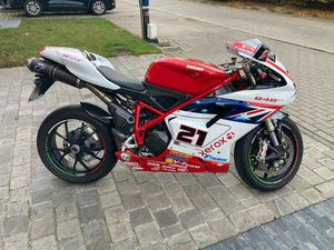 ② DUCATI 848