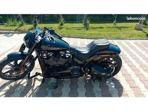 HARLEY DAVIDSON BREAKOUT 114