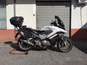 HONDA CROSSRUNNER V-TECH