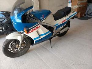 SUZUKI RG 500 - 1986