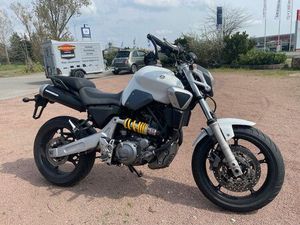 YAMAHA MT03