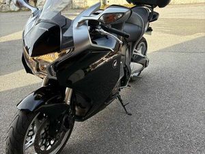 MOTO HONDA 1200 VFR