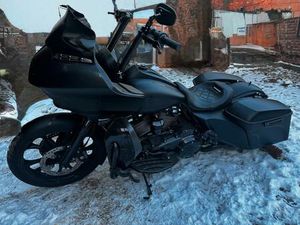 HARLEY DAVIDSON ROAD GLIDE SPECIAL