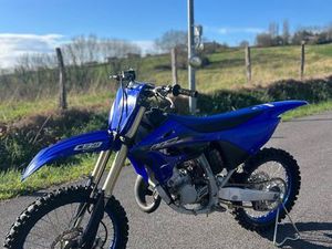 125 YZ