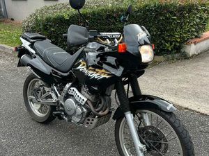 HONDA DOMINATOR NX 650 RD08