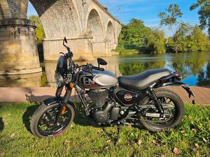 ROYAL ENFIELD HNTR 350 - 2023