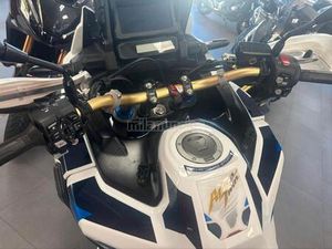 HONDA - CRF1100L AFRICA TWIN