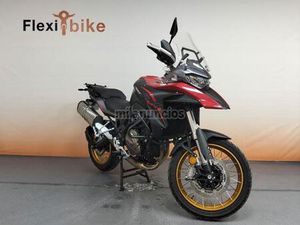 QJ MOTOR - SRT 700 X