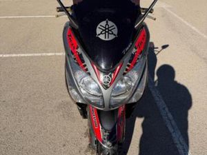 YAMAHA - TMAX 500