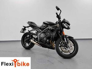 TRIUMPH - STREET TRIPLE 765