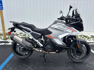 2024 KTM SUPER ADVENTURE S