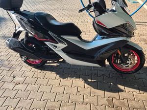 KYMCO XCITING VS 400I ABS WERKSGARANTIE 1100KM NEU