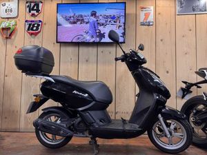 PEUGEOT KISBEE 50 4T 2020 50 CM3 | SCOOTER | 6 692 KM | NOIR | 78240 CHAMBOURCY