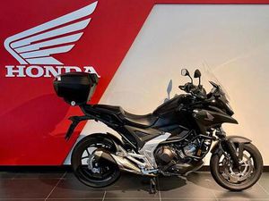 ② HONDA NC750X DCT (ANNÉE DE CONSTRUCTION 2023)