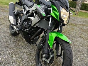 KAWASAKI Z125