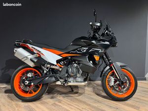 KTM 890 SMT