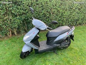 SCOOTER MARQUE SYM - MODELE ORBIT 3 - 50 CC - 4T