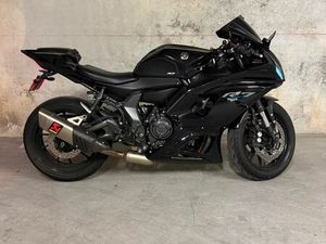 YAMAHA R7 A2