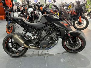 KTM 1290 SUPER DUKE R 2018 1290 CM3 | MOTO ROADSTER | 40 870 KM | NOIR | 11000 CARCASSONNE