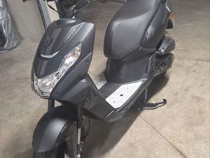 STREETZONE FULL BLACK