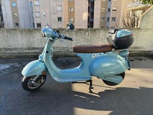 SCOOTER ÉLECTRIQUE 50 CC EASY-WATT E-RETRO