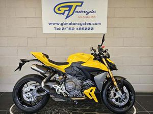 NEW DUCATI STREETFIGHTER V2 S FOR SALE IN PLYMOUTH