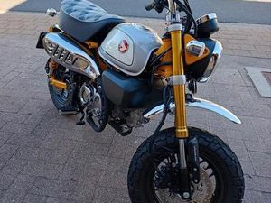 ② 125 CC HONDA MONKEY NIEUW