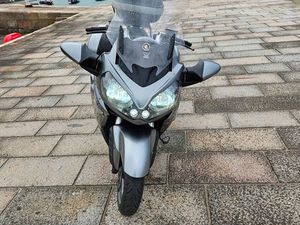 VENDS OU ECHANGE 1400 GTR