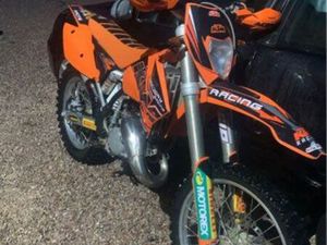 KTM 125 EXC HOMOLOGUÉS