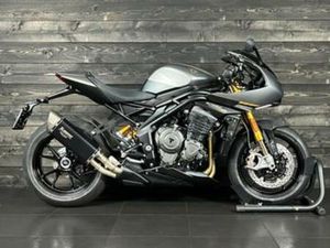 TRIUMPH SPEED TRIPLE RR BREITLING EDITION (BJ 2026) — MOTOREN | TRIUMPH — MARKTPLAATS
