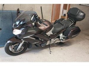 YAMAHA FJR 1300