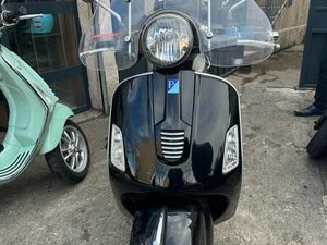 VESPA PIAGGIO 125 GTS