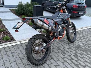 ② KTM 530 EXC