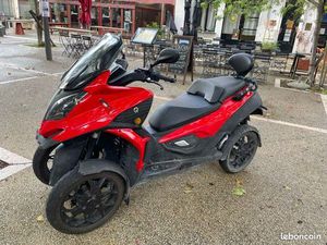 VEND QUADRO 400 CC