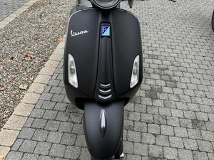 ② VESPA PRIMAVERA 45S