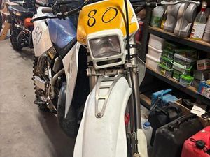 HUSQVARNA WR