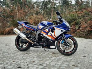 YAMAHA YZF R6 DE 88KW