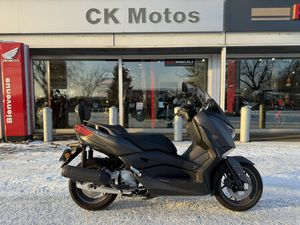 YAMAHA X MAX 125 ABS COLORIS NOIR