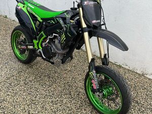SUPER MOTARD 450 KXF AVEC CARTE GRISE