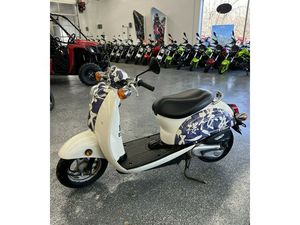2007 HONDA METROPOLITAN™