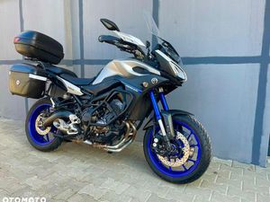 YAMAHA MT