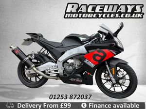 APRILIA RS125 2018 18 REG 8,285 MILES BLACK USED MOTORCYCLE 124 CC